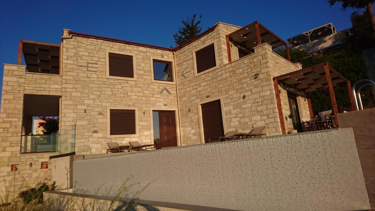 Villa Olive Valley Loutraki  Eksteriør bilde