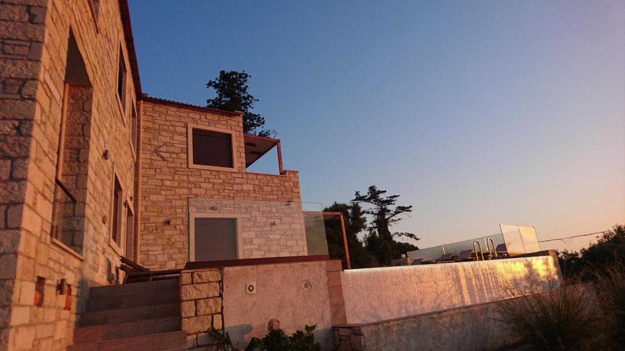 Villa Olive Valley Loutraki  Eksteriør bilde