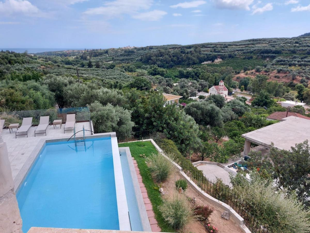 Villa Olive Valley Loutraki  Eksteriør bilde